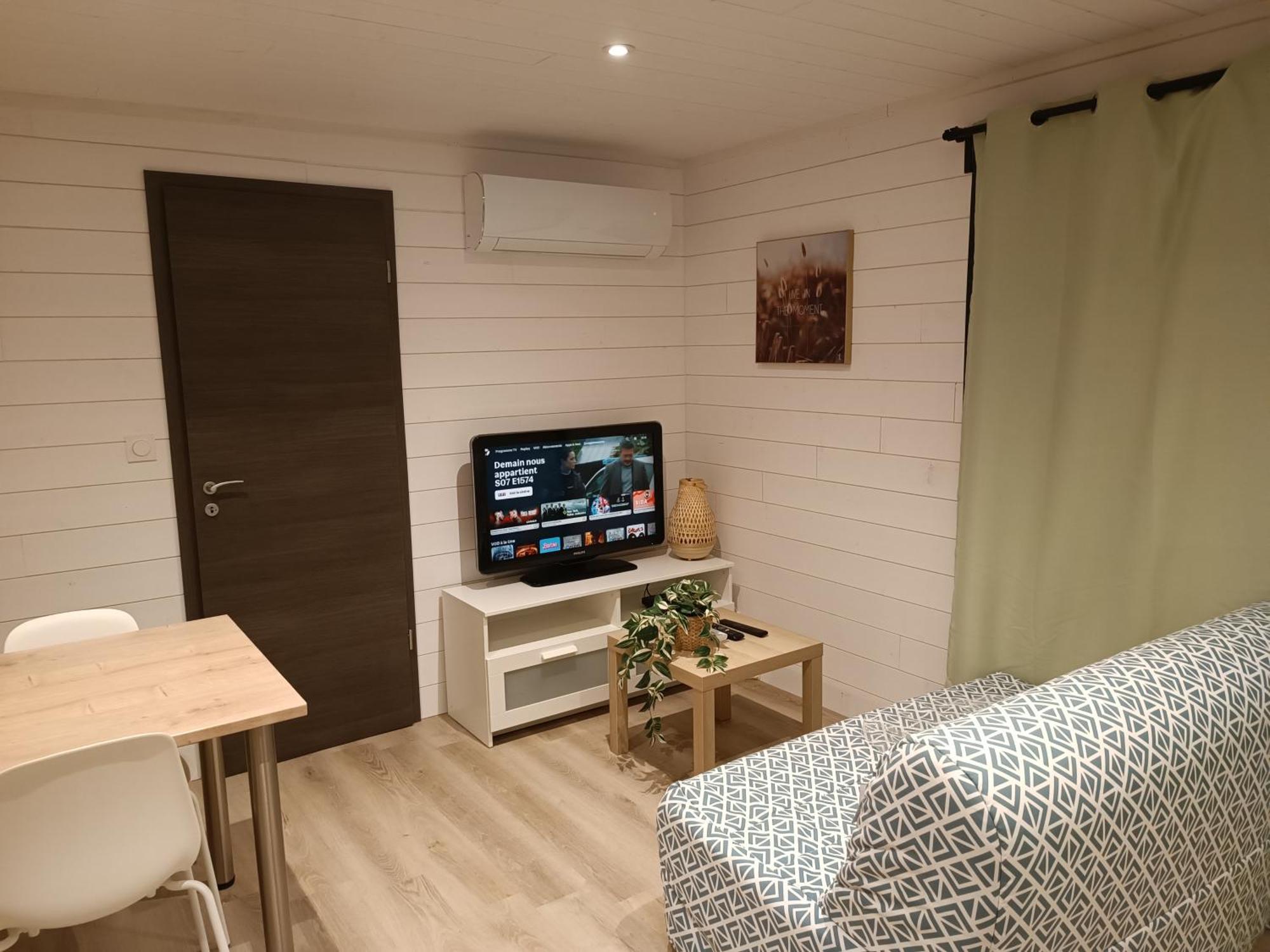Bois Cosy Et Chaleureux Apartment *